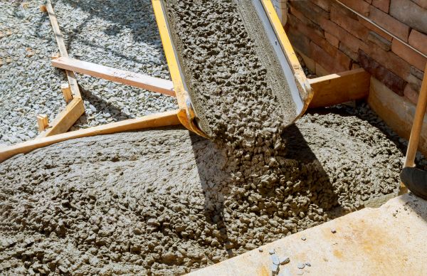Cement Walkway Pouring in Bloomington