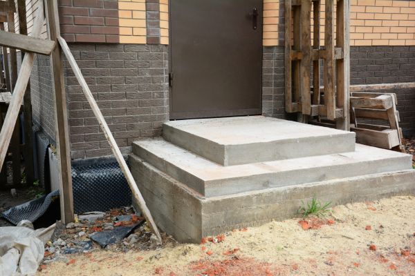 Cement Steps Construction in Bloomington